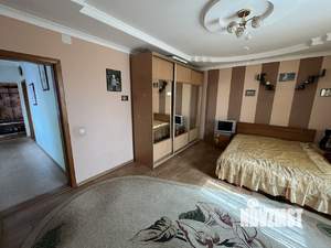 Дом 165м², 1-этажный, участок 6 сот.  