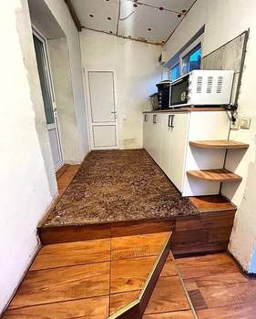 Дом 150м&sup2;, 3-этажный, участок 4 сот.  