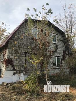 Дом 134м&sup2;, 2-этажный, участок 6 сот.  