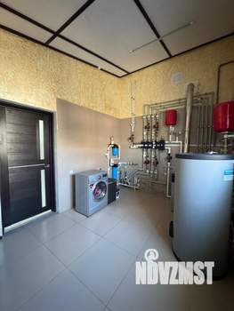 Коттедж 265м&sup2;, 2-этажный, участок 6 сот.  