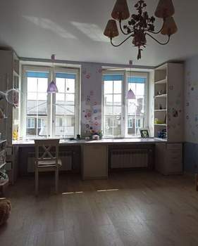 Дом 186м&sup2;, 2-этажный, участок 3 сот.  