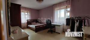 Дом 341м², 3-этажный, участок 3 сот.  