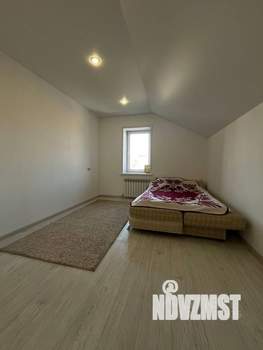 Коттедж 136м², 2-этажный, участок 5 сот.  