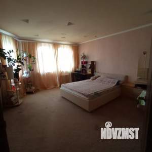 Дом 400м², 4-этажный, участок 11 сот.  