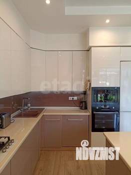 Таунхаус 186м&sup2;, 2-этажный, участок 3 сот.  