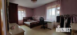 Дом 341м², 2-этажный, участок 3 сот.  