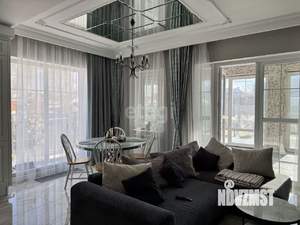 Коттедж 250м², 2-этажный, участок 7 сот.  