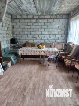 Коттедж 280м&sup2;, 2-этажный, участок 806 сот.  