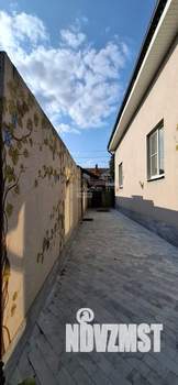 Коттедж 420м², 3-этажный, участок 7 сот.  