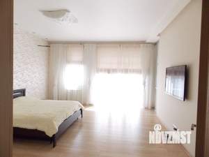 Таунхаус 338м&sup2;, 3-этажный, участок 1 сот.  