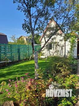 Дом 28м², 2-этажный, участок 4 сот.  