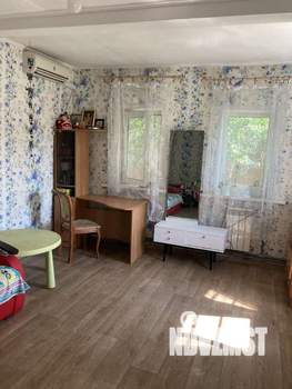 Коттедж 160м², 2-этажный, участок 6 сот.  