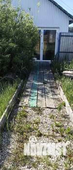 Дом 100м&sup2;, 2-этажный, участок 6 сот.  