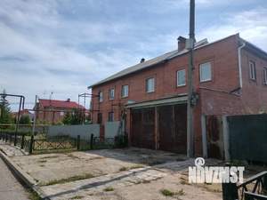 Коттедж 425м², 3-этажный, участок 9 сот.  