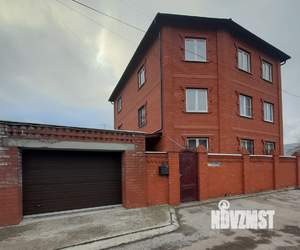 Дом 377м&sup2;, 4-этажный, участок 5 сот.  