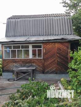 Дом 27м&sup2;, 2-этажный, участок 4 сот.  