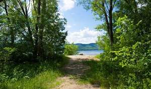 Дом 600м&sup2;, 2-этажный, участок 15 сот.  