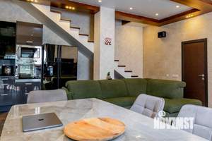 Дом 131м&sup2;, 2-этажный, участок 10 сот.  