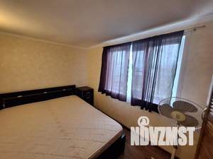 Дом 90м&sup2;, 2-этажный, участок 5 сот.  