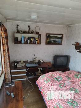 Дом 30м², 2-этажный, участок 8 сот.  