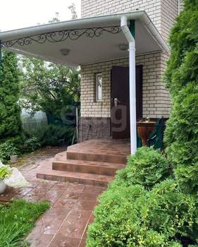 Дом 214м&sup2;, 2-этажный, участок 6 сот.  