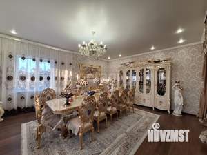 Дом 222м&sup2;, 2-этажный, участок 5 сот.  