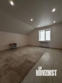 Коттедж 136м², 2-этажный, участок 5 сот.  