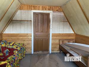 Дом 12м&sup2;, 2-этажный, участок 5 сот.  