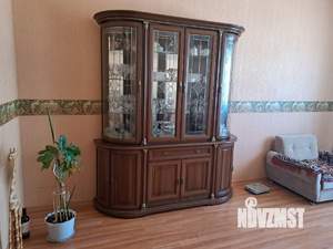 Коттедж 250м², 2-этажный, участок 6 сот.  