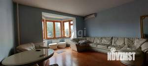 Дом 341м², 3-этажный, участок 3 сот.  