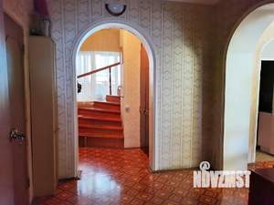 Дом 284м², 2-этажный, участок 6 сот.  