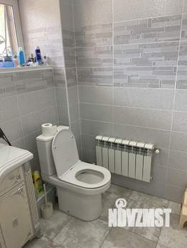 Коттедж 200м², 2-этажный, участок 6 сот.  