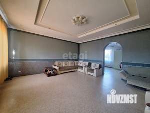 Дом 299м&sup2;, 2-этажный, участок 6 сот.  