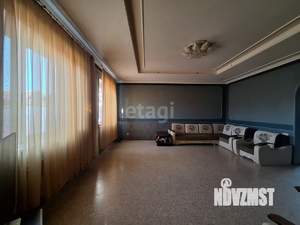 Дом 299м², 2-этажный, участок 6 сот.  