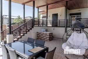 Дом 131м&sup2;, 2-этажный, участок 10 сот.  