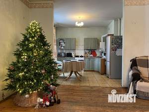 Коттедж 310м², 2-этажный, участок 10 сот.  