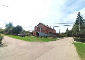 Дом 425м², 3-этажный, участок 9 сот.  