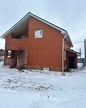Дом 227м², 3-этажный, участок 10 сот.  