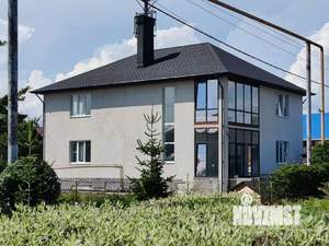 Коттедж 404м&sup2;, 2-этажный, участок 9 сот.  