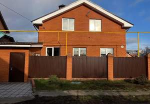 Дом 136м&sup2;, 2-этажный, участок 5 сот.  