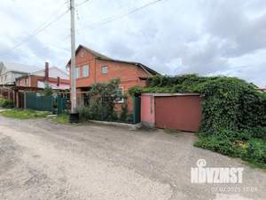 Коттедж 211м², 2-этажный, участок 6 сот.  