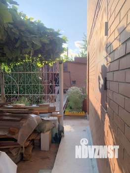 Дом 28м², 2-этажный, участок 5 сот.  