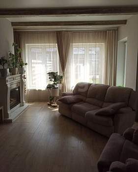 Дом 186м&sup2;, 2-этажный, участок 3 сот.  