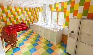 Дом 600м&sup2;, 2-этажный, участок 15 сот.  