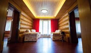 Дом 600м&sup2;, 2-этажный, участок 15 сот.  