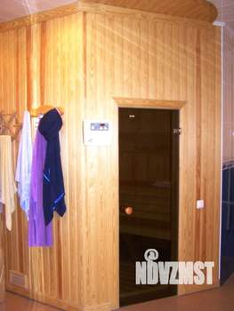 Коттедж 380м&sup2;, 3-этажный, участок 5 сот.  