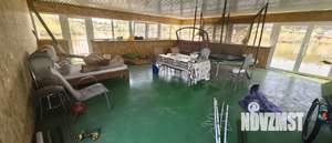 Дом 100м&sup2;, 2-этажный, участок 6 сот.  