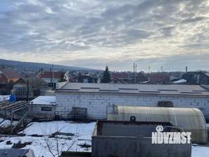 Дом 12м&sup2;, 2-этажный, участок 5 сот.  