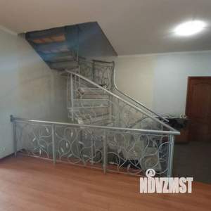 Дом 400м², 4-этажный, участок 11 сот.  