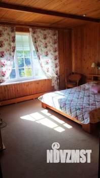 Дом 250м², 2-этажный, участок 11 сот.  
